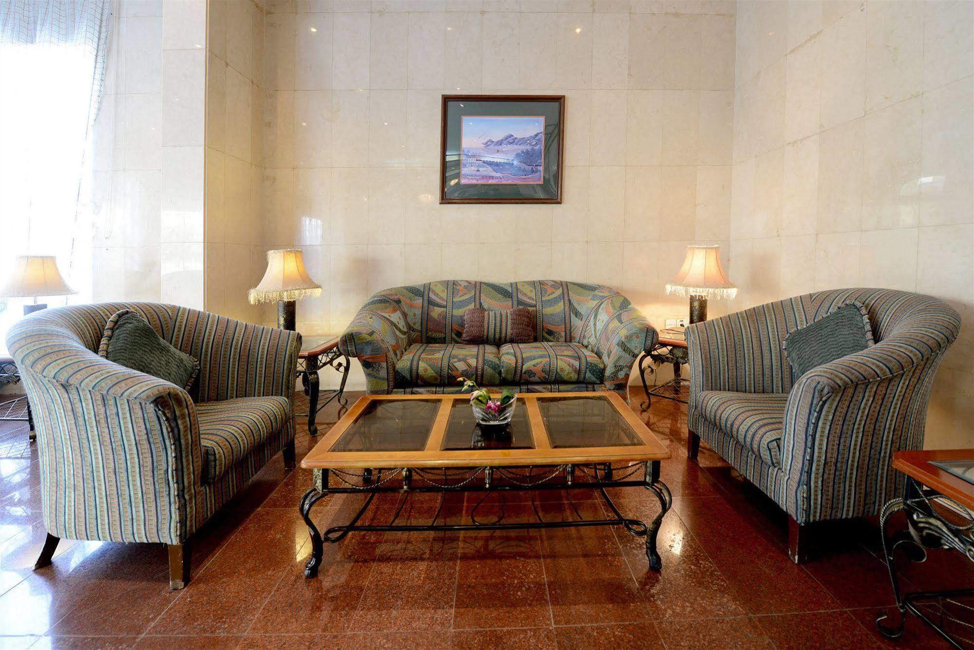 Hotel Boudl Al Olaya Ar Riyad Esterno foto