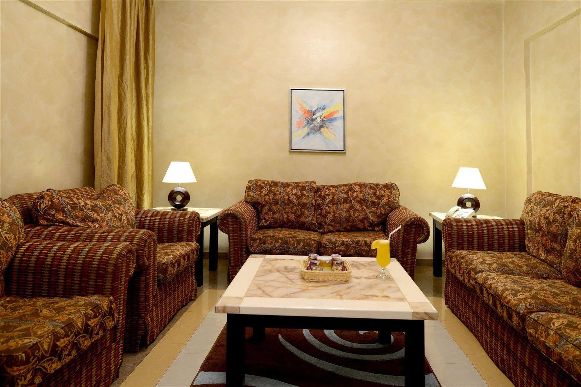 Hotel Boudl Al Olaya Ar Riyad Esterno foto